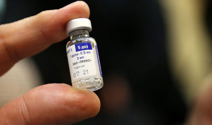 Pfizer-BioNTech, 12-15 yaşa aşı için acil kullanım başvurusu yaptı