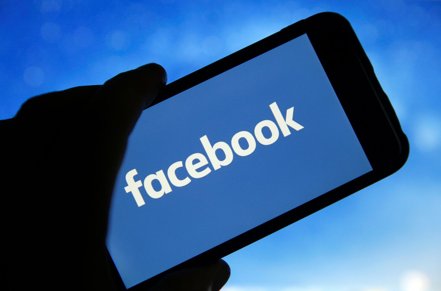 Facebook, ‘metaverse’ için Avrupa’da 10 bin kişiyi işe alıyor