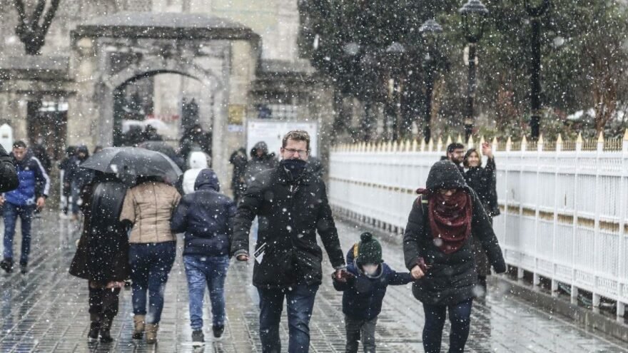 AKOM İstanbul’da kar yağışı için saat verdi