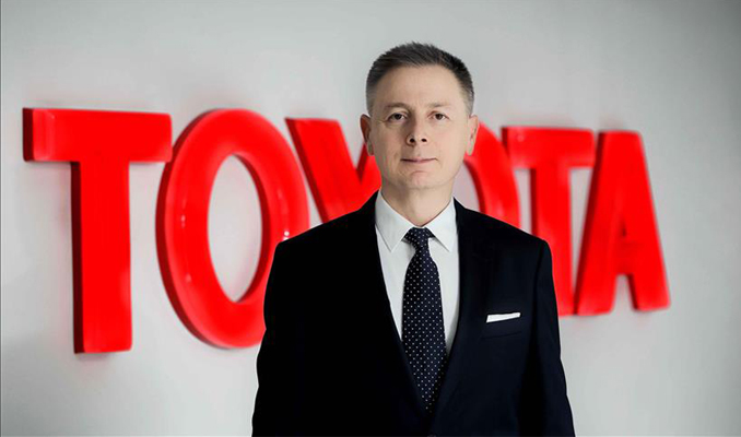 Toyota’ya yeni direktör