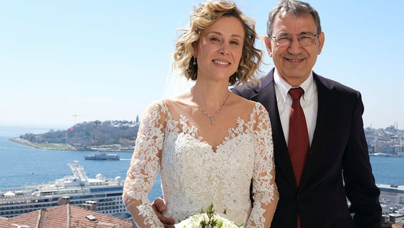 Orhan Pamuk, Aslı Akyavaş’la evlendi