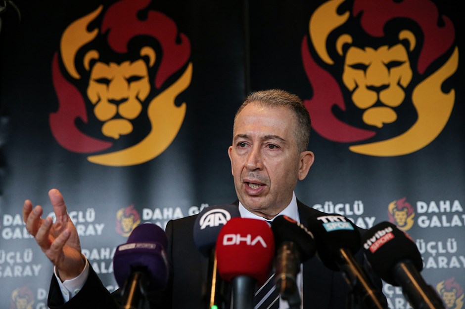 Galatasaray Başkan Adayı Metin Öztürk başvurusunu yaptı