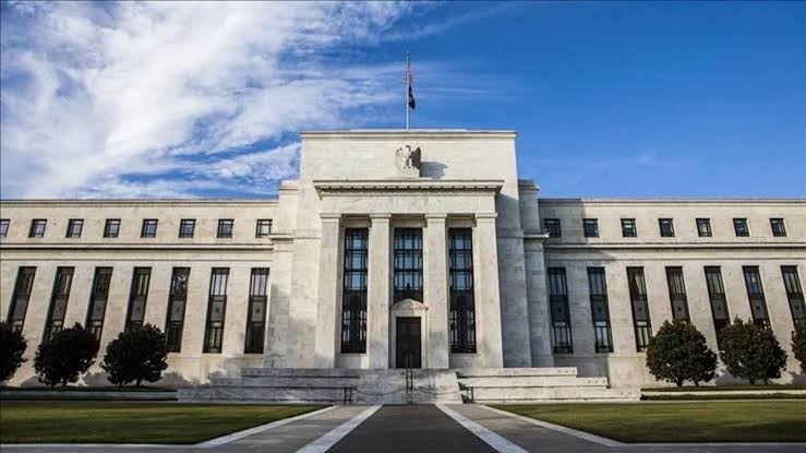Fed 2023’te ne yapacak? Finansçılar bölündü!