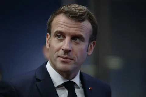 Macron, Twitter hesabından açıklama paylaştı