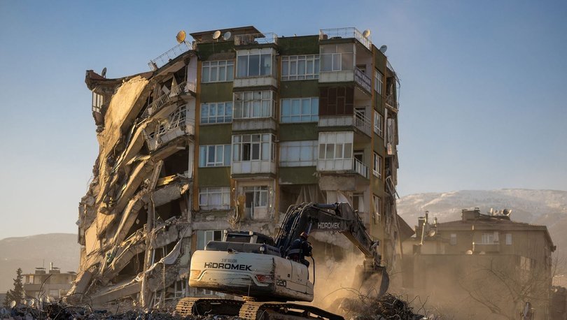 Ağır hasarlı binalar nasıl tahliye edilecek?