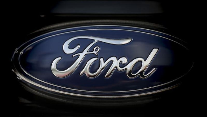 Ford, elektrikli pick-up’ı F-150 Lightning’in üretimini azaltıyor