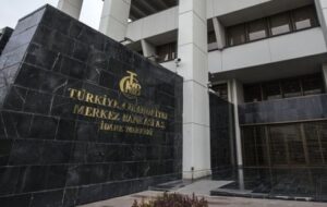 Mahfi Eğilmez IMF’nin Türkiye tahminlerini değerlendirdi