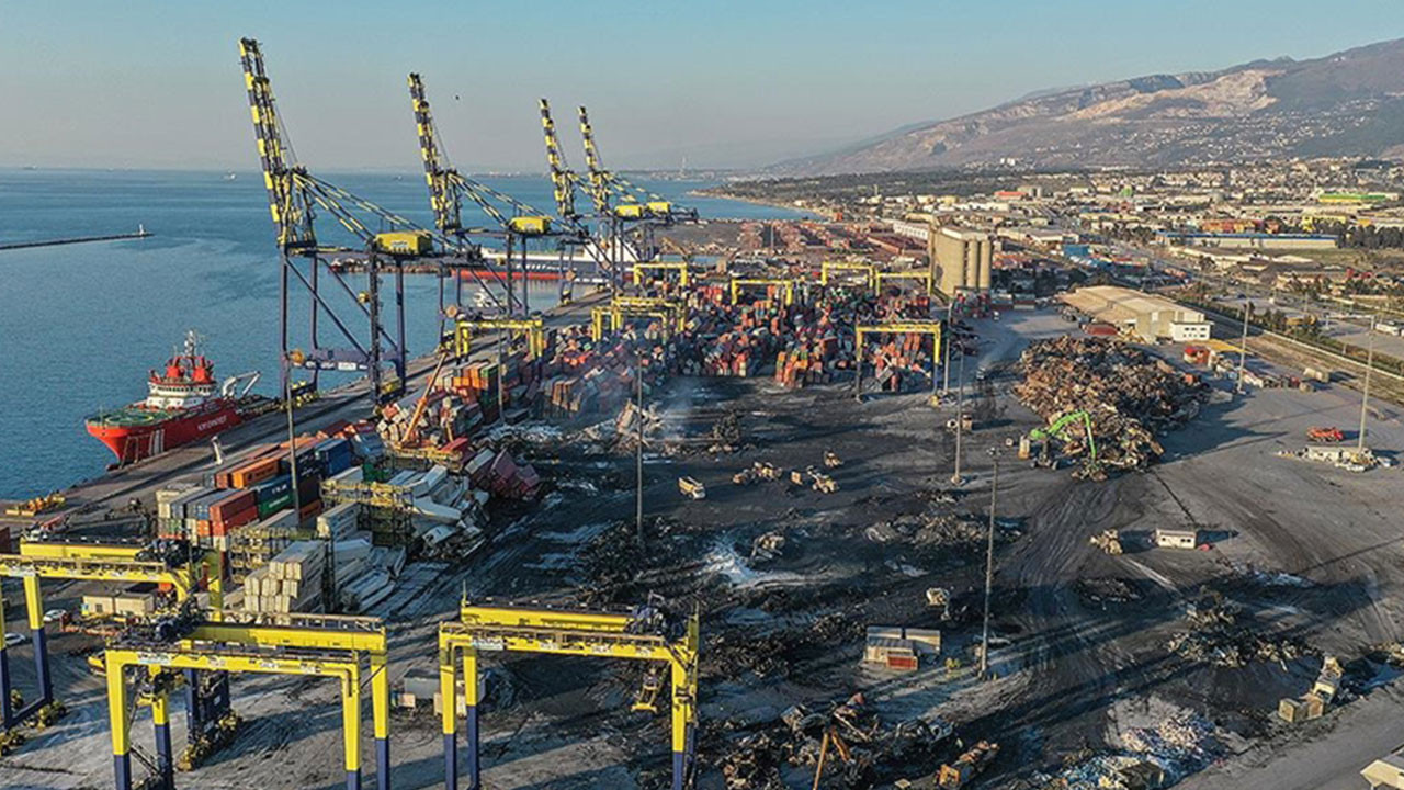 İhracatçılar İskenderun Limanı’nın yeniden faaliyete geçmesini bekliyor