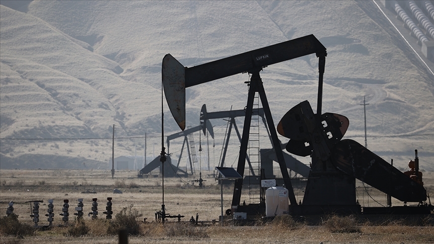 Amerikan devinden petrol tahmini: Zirve olacak tarihi açıkladı