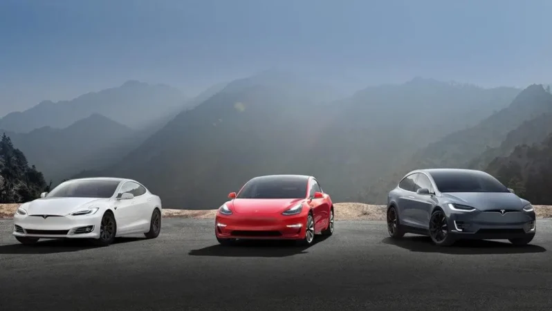 Tesla, Çin’de satılan 1,1 milyon aracını geri çağıracak