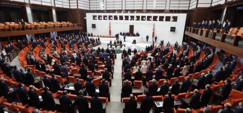 AK Parti meclis grubu belli oldu