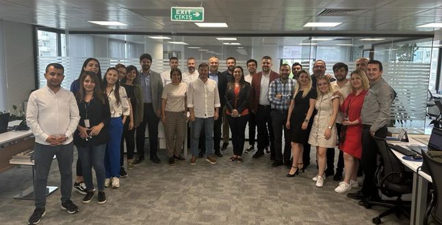 AXA Sigorta CEO’sundan Hatay’a ziyaret