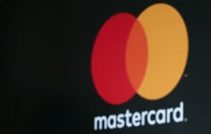 Mastercard, kredi kartı ücretlerini artırmayı planladığına dair haberleri yalanladı