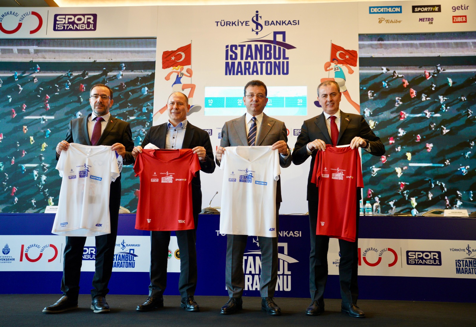 Türkiye İş Bankası İstanbul Maratonu’nda Yüzyılın Koşusu 45. kez kıtaları birleştirecek
