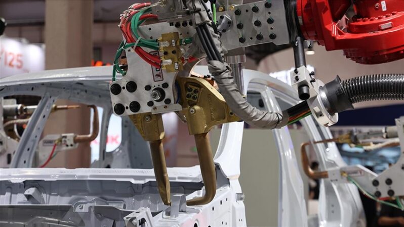Endüstriyel robot sayısı “yapay zeka” ile artıyor