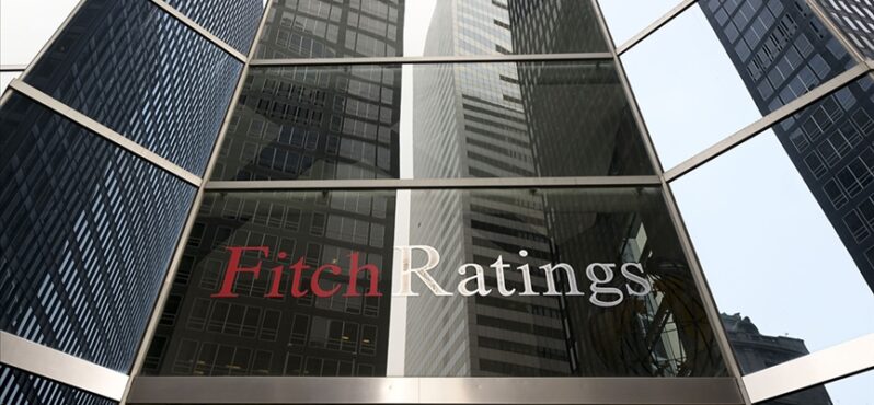 Fitch: Fonlama maliyeti Türk banka marjlarını baskılıyor
