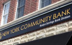 New York Community Bank’ın hisseleri sert düştü