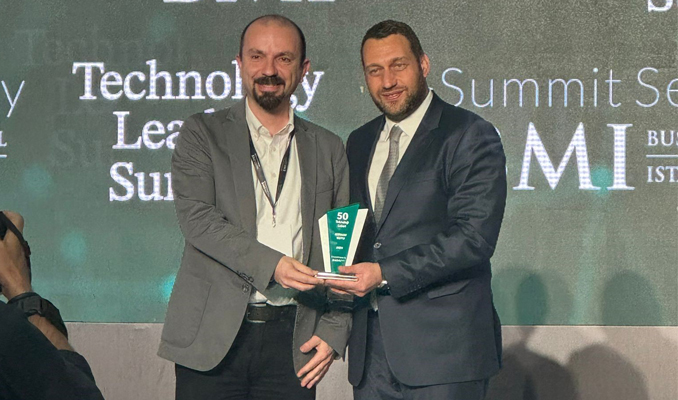 Anadolu Sigorta GMY’sı Korhan Kuyu’ya En Etkin 50 Teknoloji Lideri ödülü