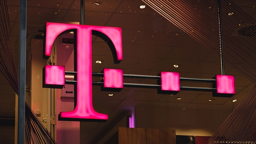 T-Mobile, US Cellular’ın kablosuz operasyonlarını satın alacak