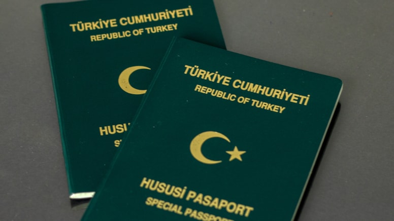 Erdoğan’dan yeşil pasaport müjdesi