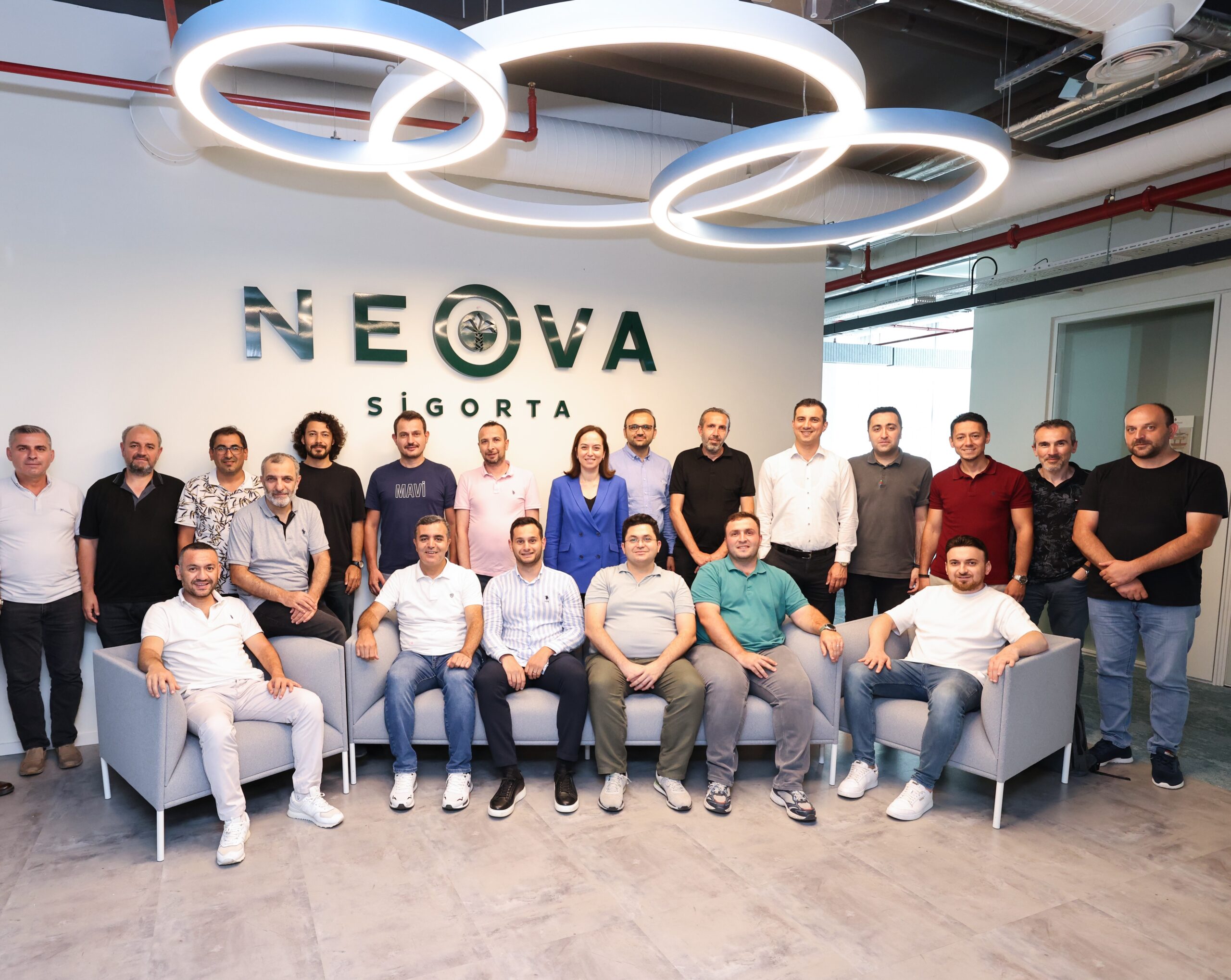 Neova Sigorta’dan dijital gelişim için şirket içi eğitim programı: Dijital Düşün’üyorum